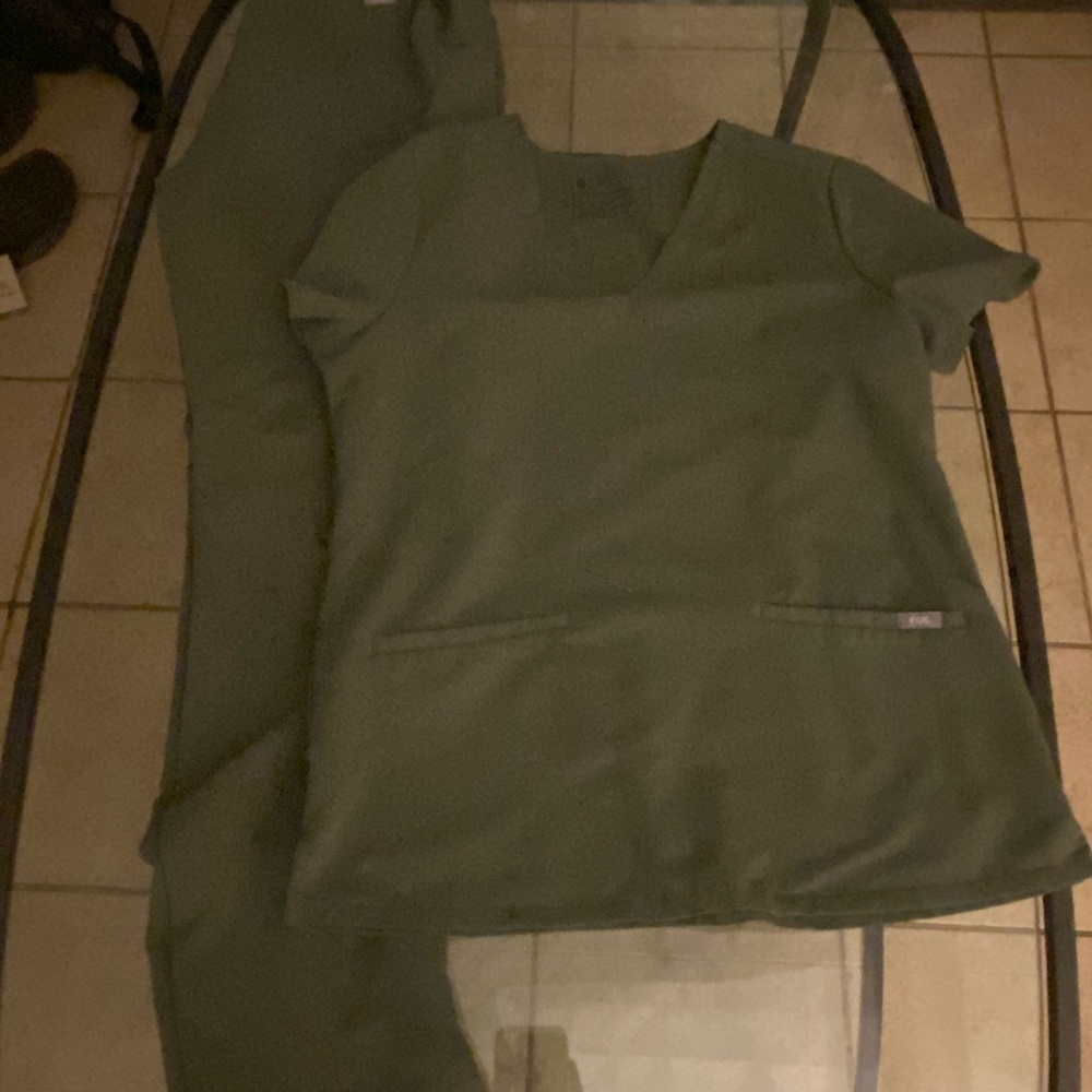 Figs Olive Small Tall Yola Set